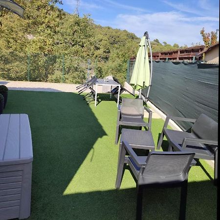 Gattières F1 Avec Un Espace Jardin 아파트 외부 사진
